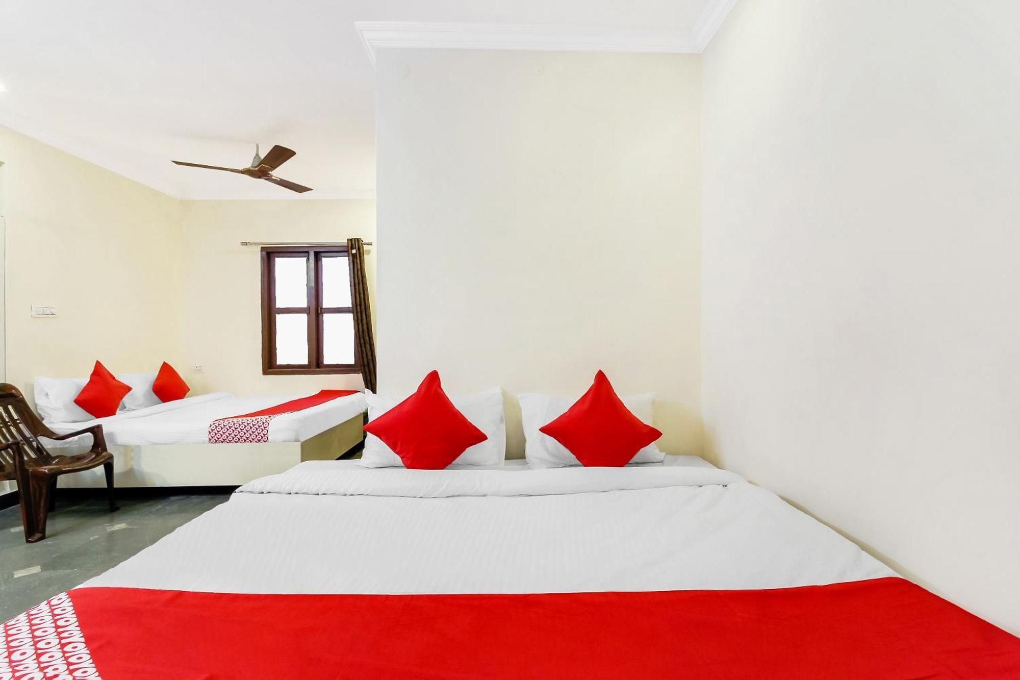 OYO 11429 Hotel Tokyo Japan Comforts Hyderabad Exterior foto