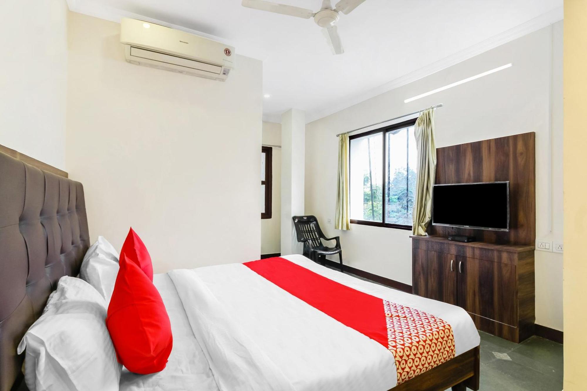 OYO 11429 Hotel Tokyo Japan Comforts Hyderabad Exterior foto